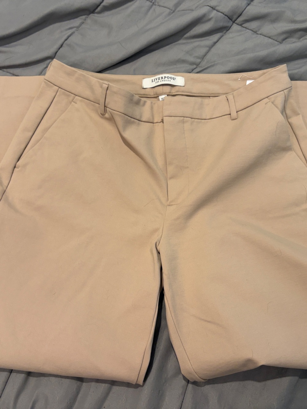 Liverpool Straight-Leg Pants in Beige